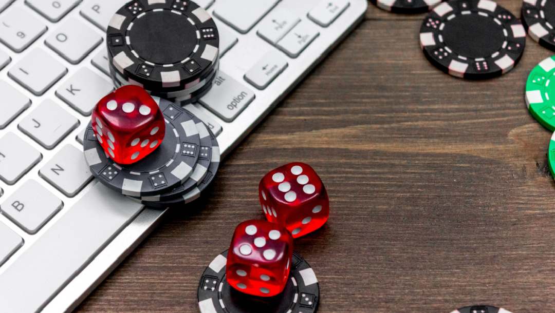Online Casino vs Land-Based Casino